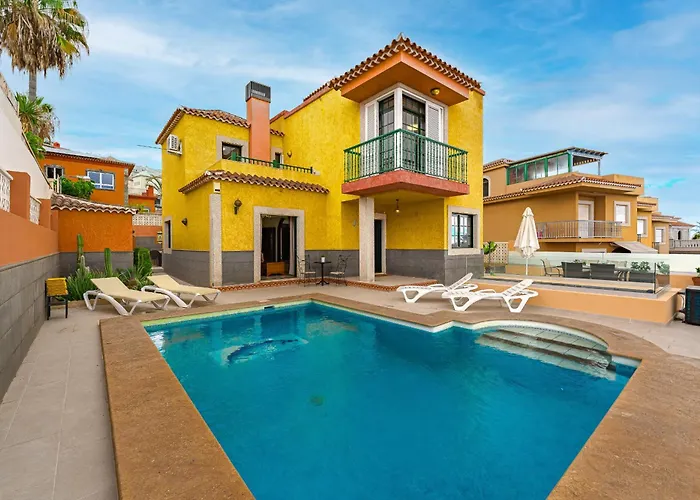 Chalet Chayofa - 3 Bedroom House With Pool