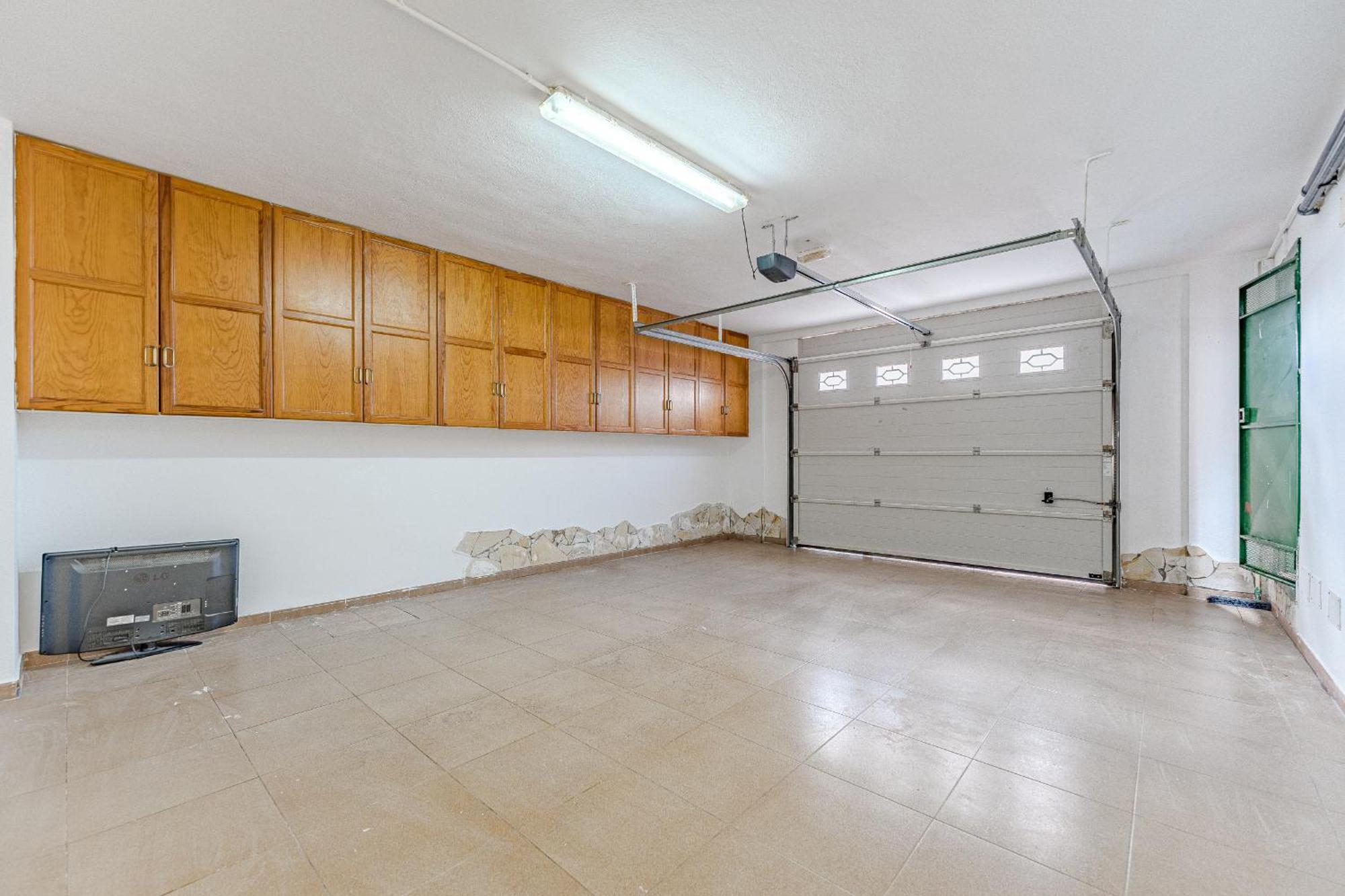 - 3 Bedroom House With Pool Holiday home *